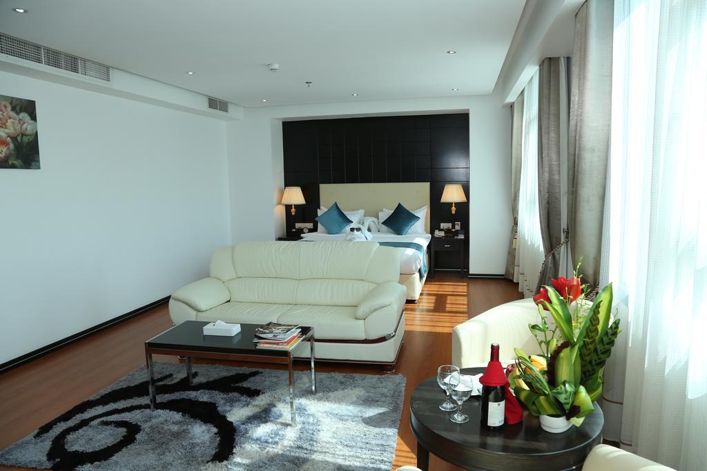 The Olive Hotel, Juffair Al Manamah Esterno foto