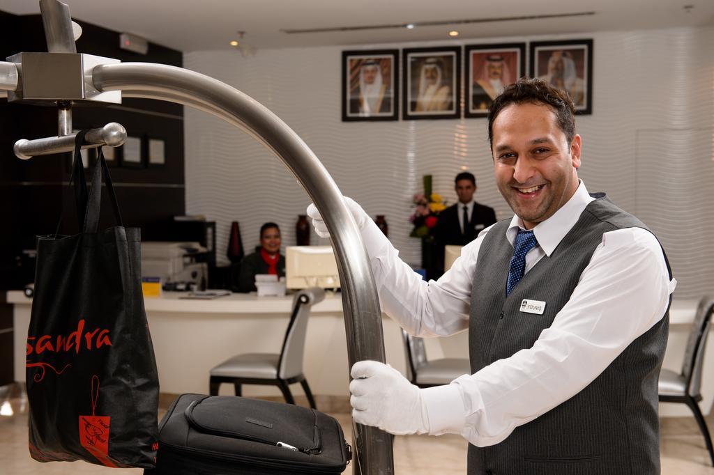 The Olive Hotel, Juffair Al Manamah Esterno foto