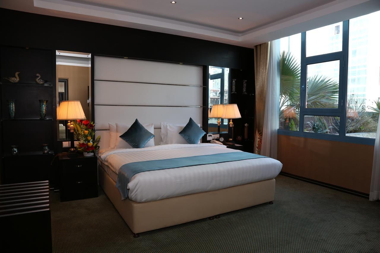 The Olive Hotel, Juffair Al Manamah Esterno foto