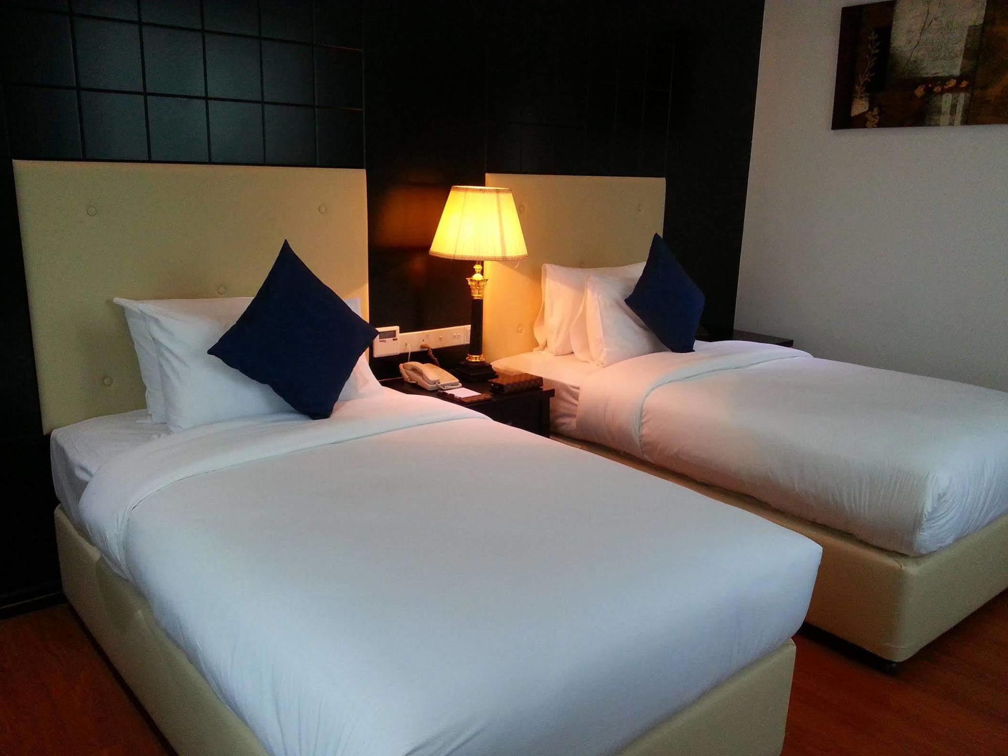 The Olive Hotel, Juffair Al Manamah Esterno foto