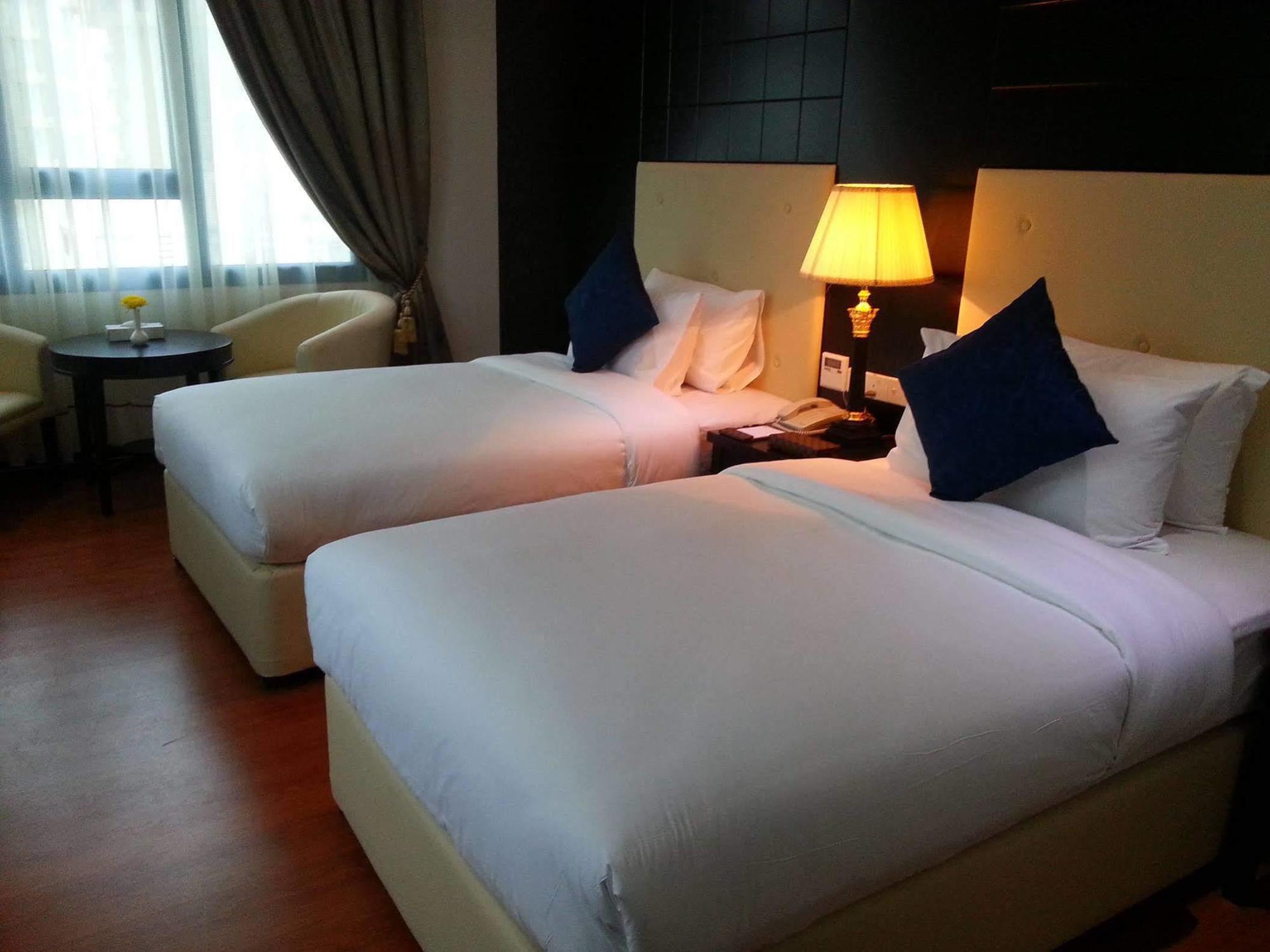 The Olive Hotel, Juffair Al Manamah Esterno foto